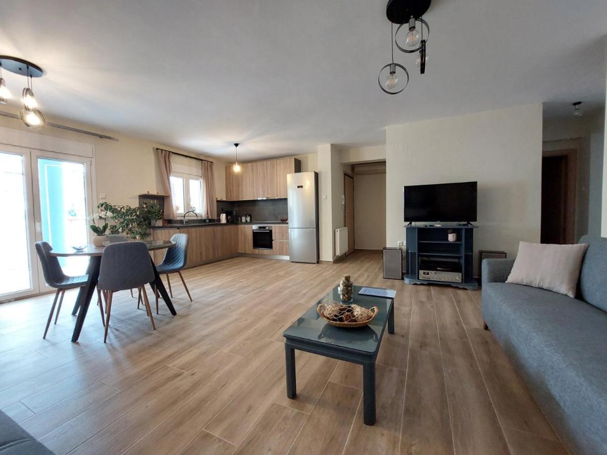 Pine Lodge Kavála ภายนอก รูปภาพ