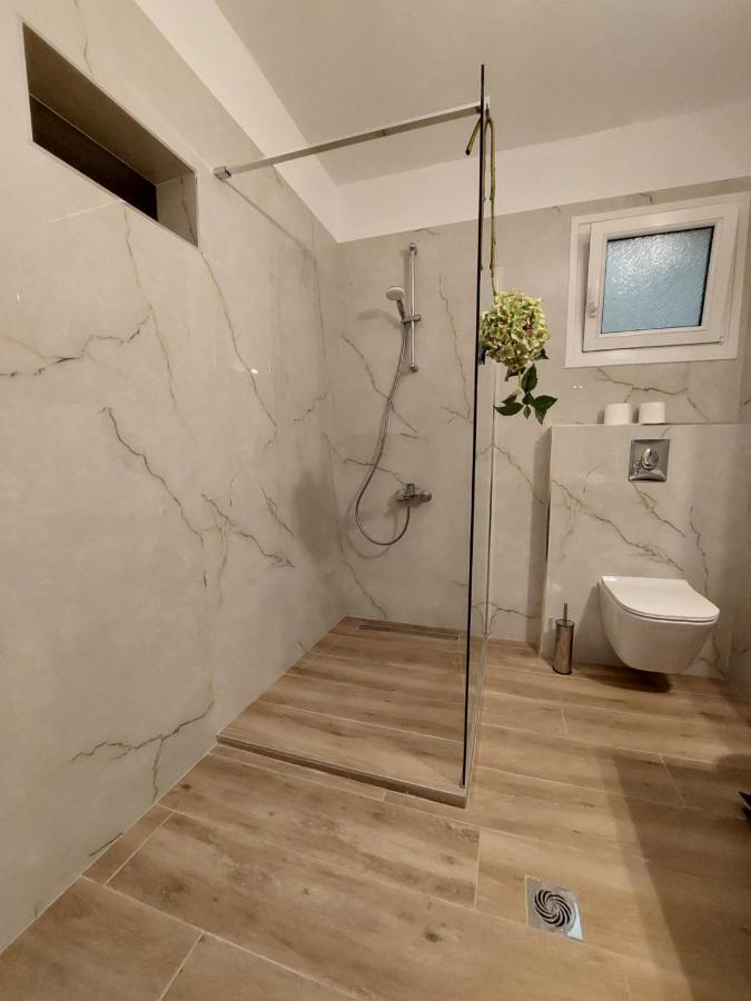 Pine Lodge Kavála ภายนอก รูปภาพ